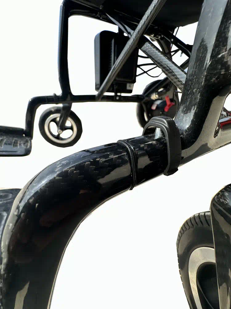 RC--N3901 All Carbon Indoor Electric Wheelchair (1)